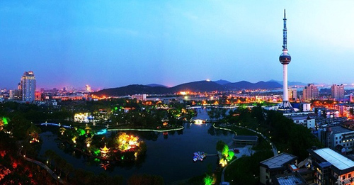 淮海经济区第五届旅游交易会在徐州举办